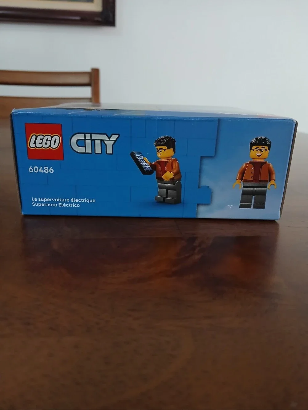 Lego City EV Supercar - Black & Red NWT Ages 5+ 109 PCS